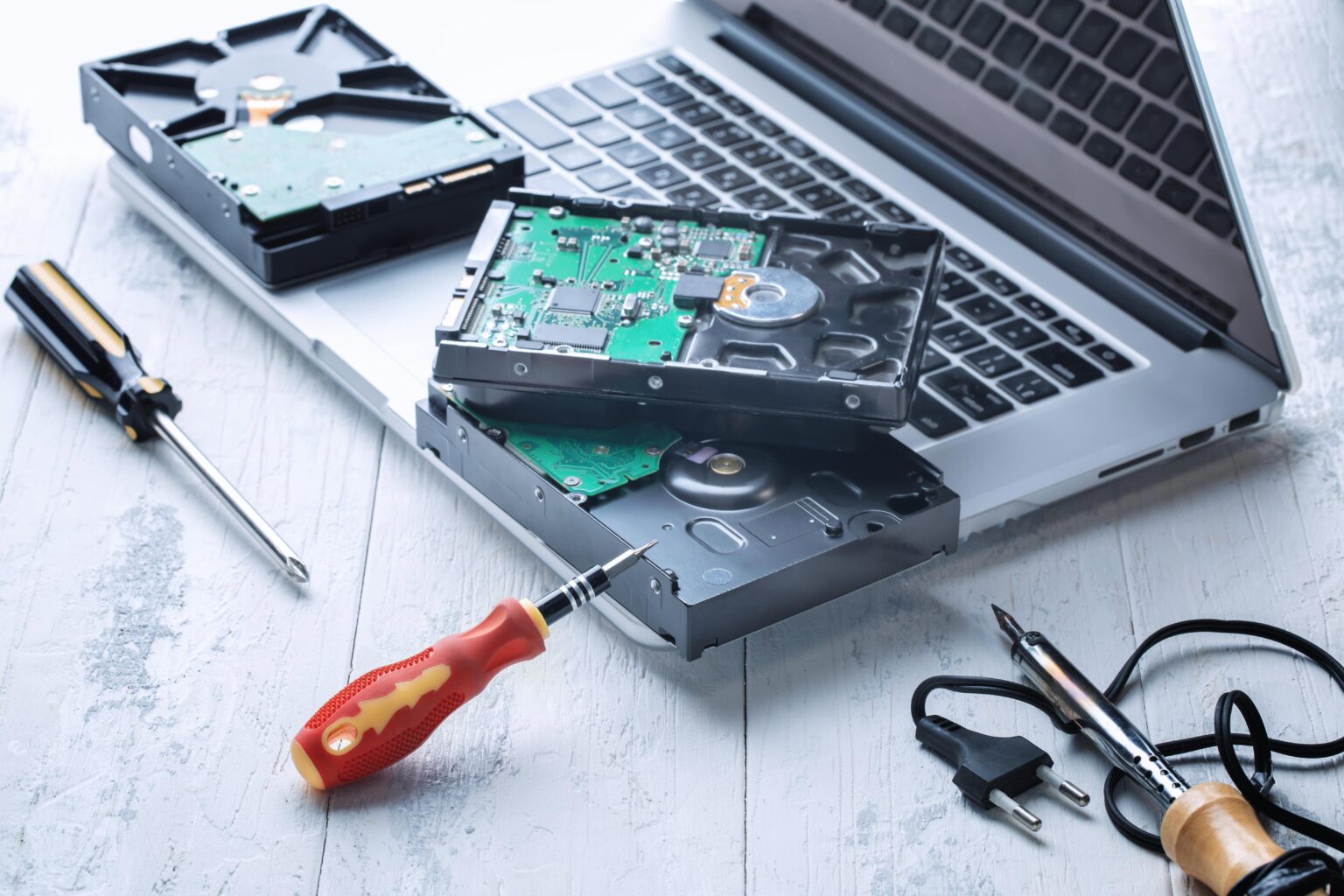 Macbook repair macbook screen repair cell surgeon
